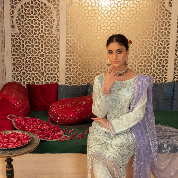 Momina's White DESIGN-02 Vol-03