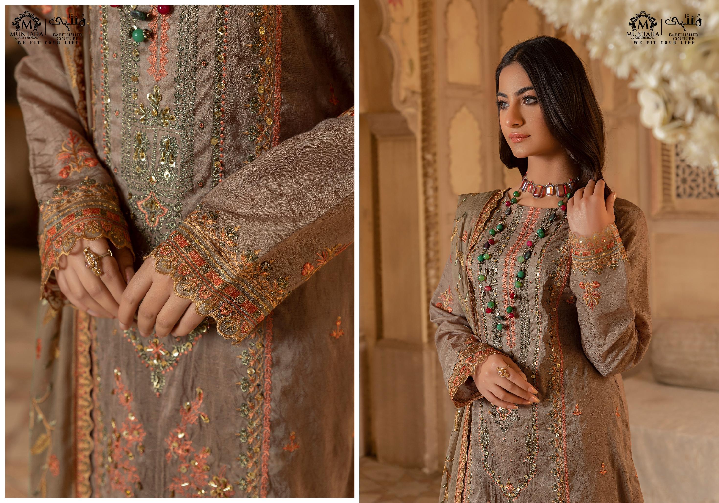 Momina's Skin DESIGN-06 Vol-03