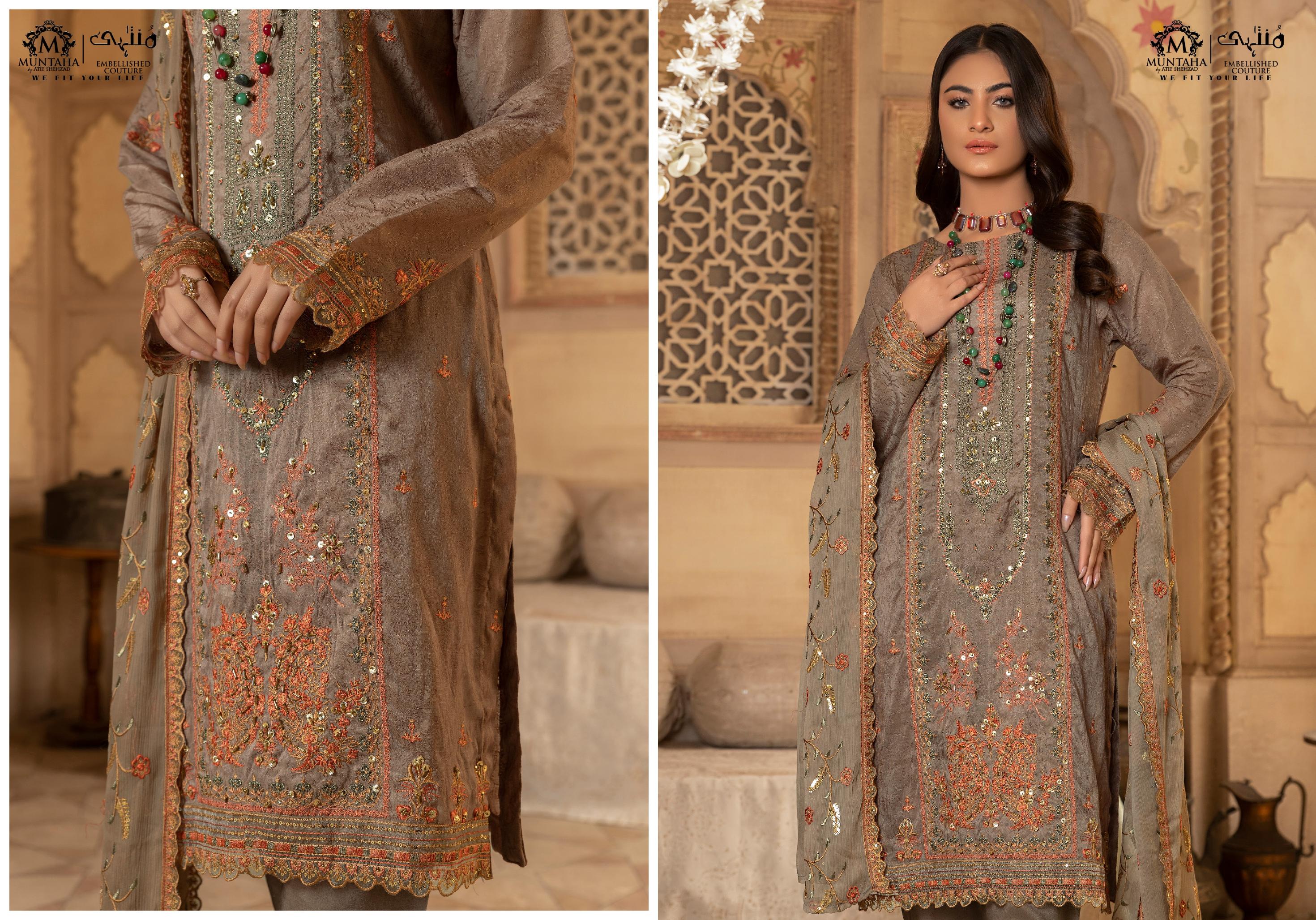 Momina's Skin DESIGN-06 Vol-03