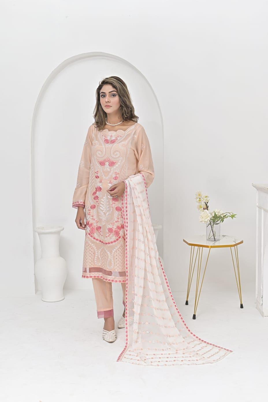 Majestic Vol - 10 Peach